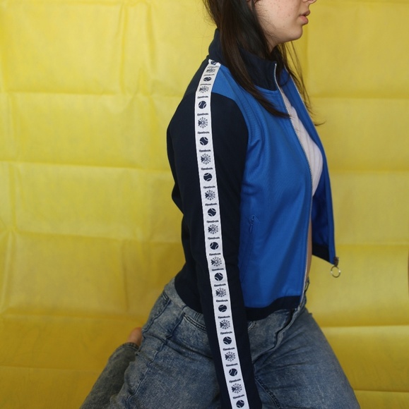 Reebok tracksuit blue white stripe jacket! - Picture 2 of 3